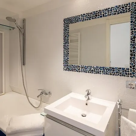 Viadritta8 - Old Town Apartment